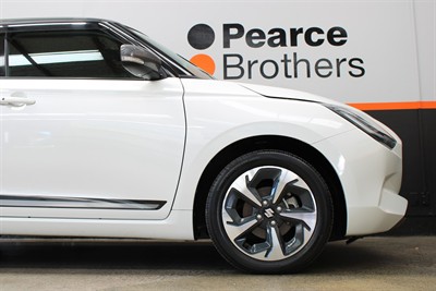 2024 Suzuki Swift - Thumbnail