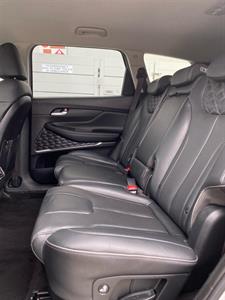 2021 Hyundai SANTA FE - Thumbnail