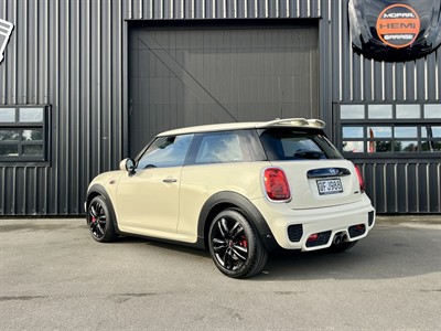 2019 Mini COOPER - Thumbnail