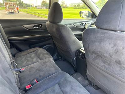 2015 Nissan X-Trail - Thumbnail