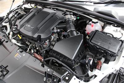 2019 Holden Commodore - Thumbnail