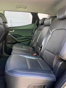 2016 Hyundai SANTA FE - Thumbnail