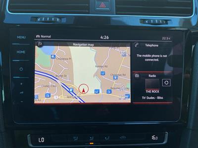 2017 Volkswagen Golf - Thumbnail