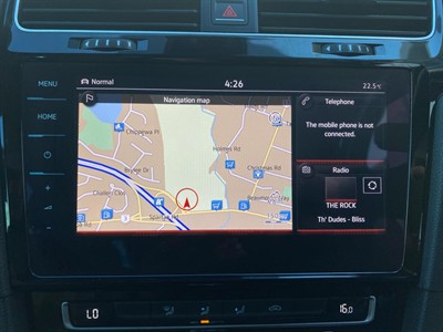 2017 Volkswagen Golf - Thumbnail