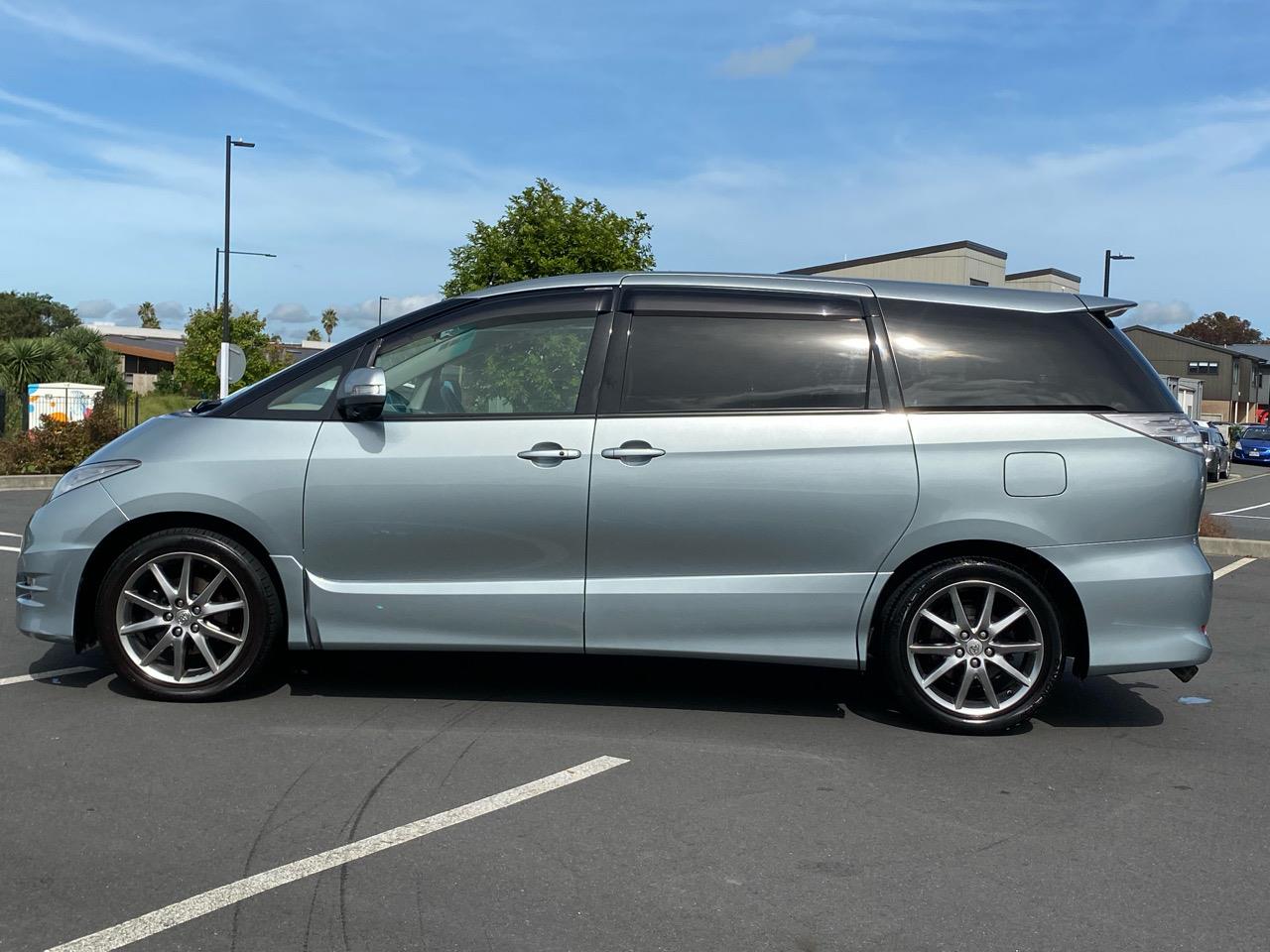 2007 Toyota Estima