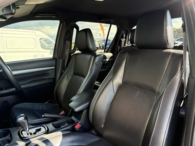 2021 Toyota Hilux - Thumbnail