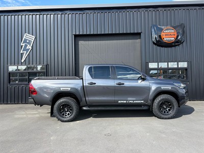 2021 Toyota Hilux - Thumbnail
