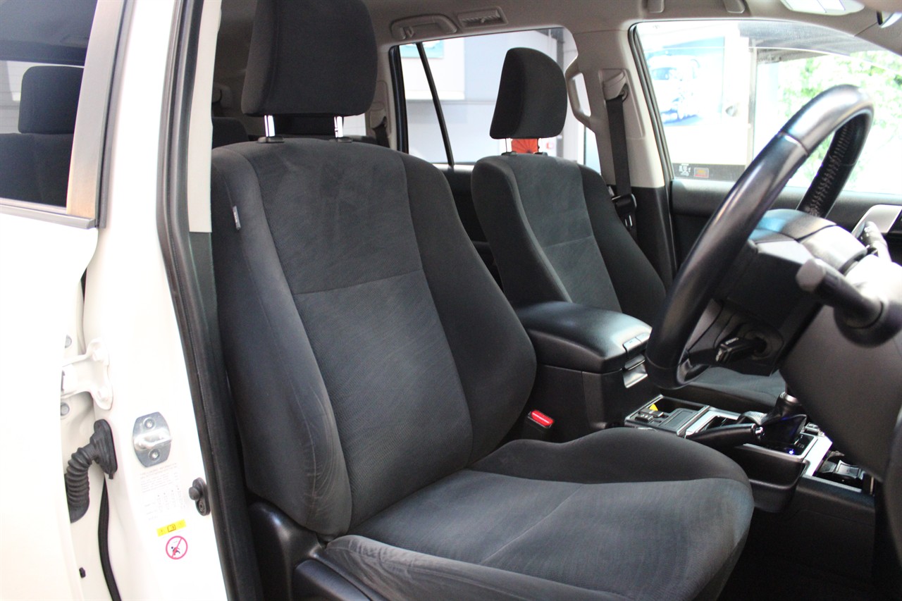 2018 Toyota Landcruiser Prado