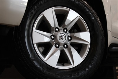 2018 Toyota Landcruiser Prado - Thumbnail