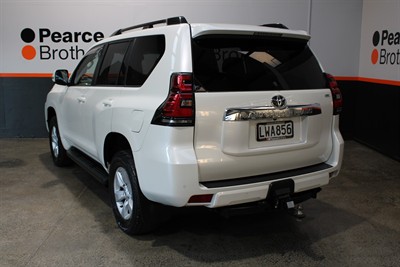 2018 Toyota Landcruiser Prado - Thumbnail