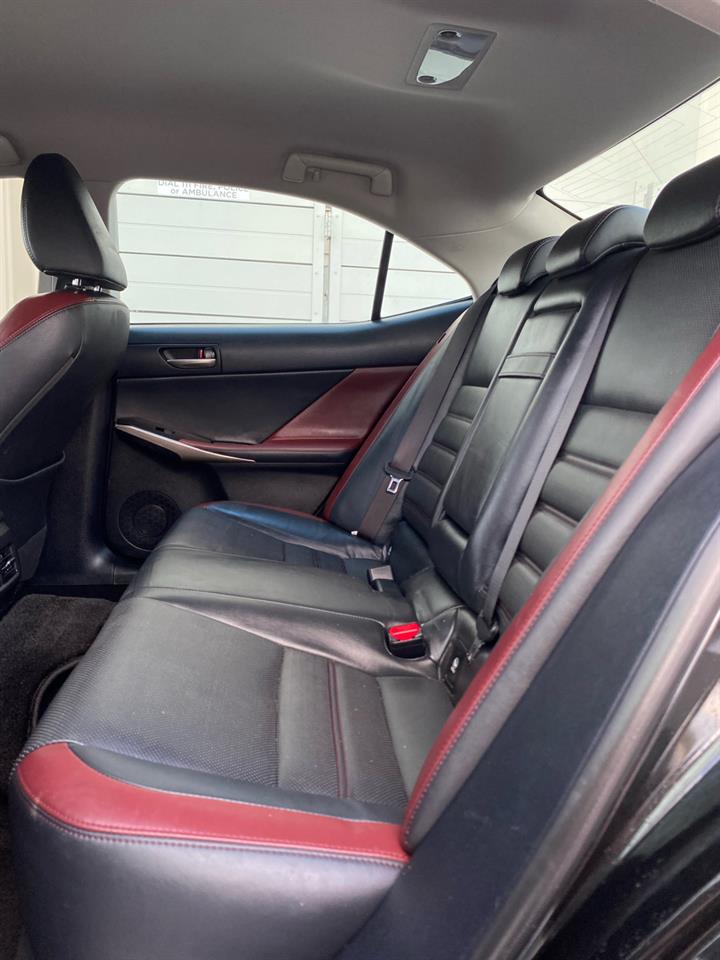 2018 Lexus Is200t