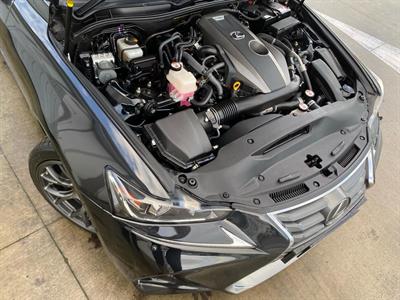 2018 Lexus Is200t - Thumbnail