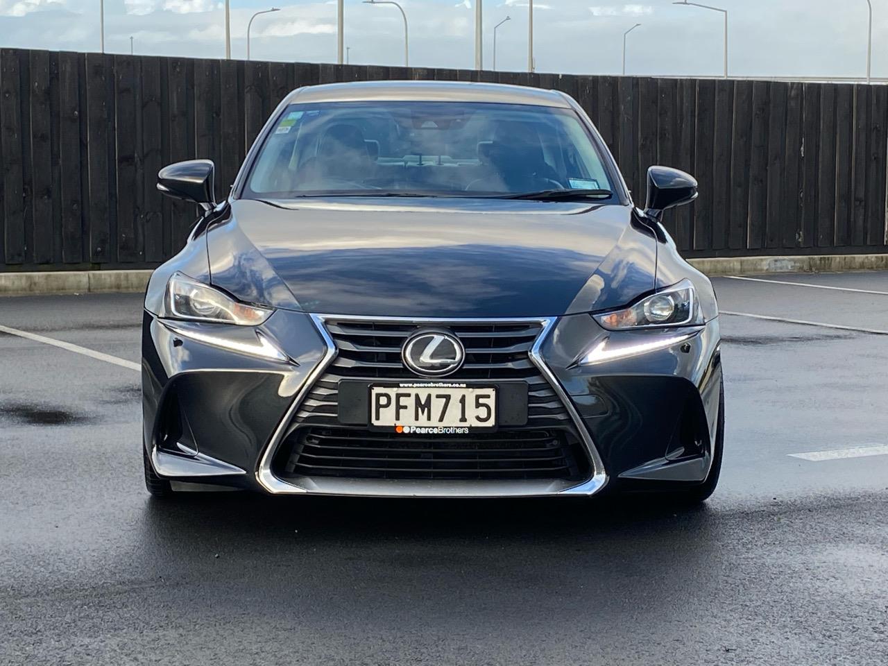 2018 Lexus Is200t