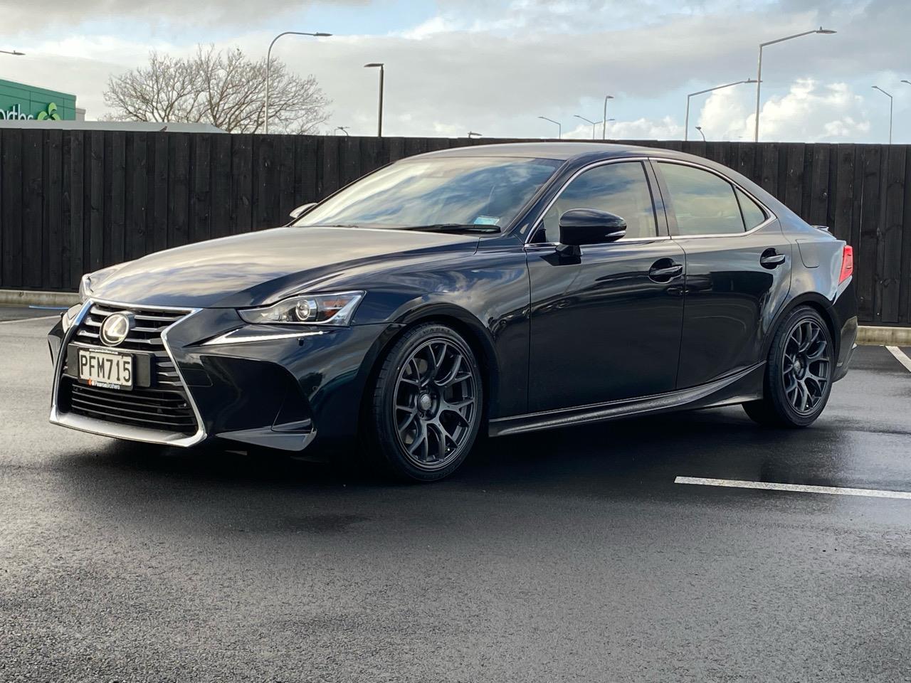 2018 Lexus Is200t