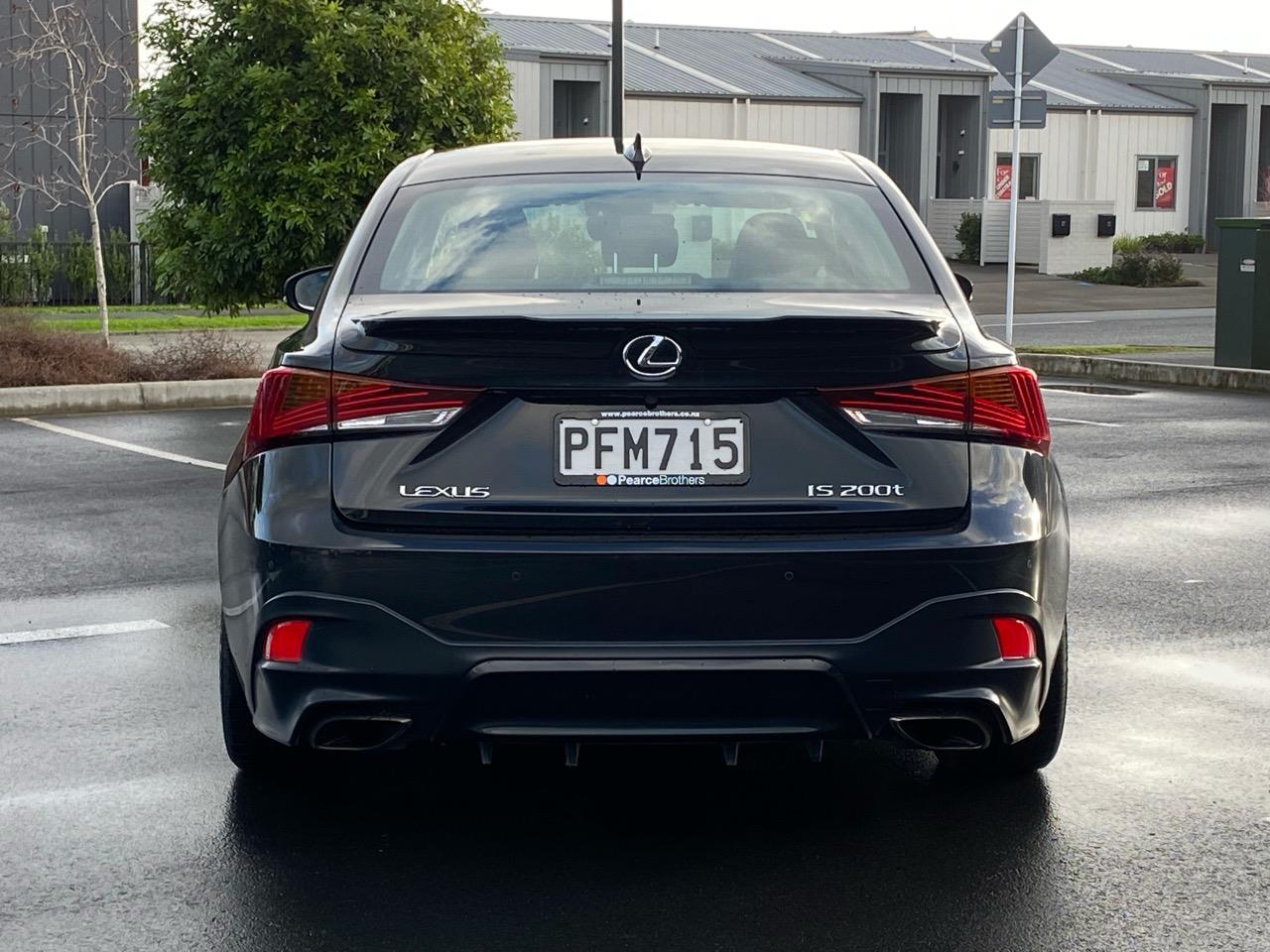 2018 Lexus Is200t