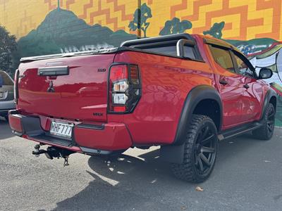 2019 Mitsubishi Triton - Thumbnail