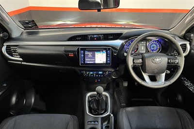 2016 Toyota Hilux - Thumbnail