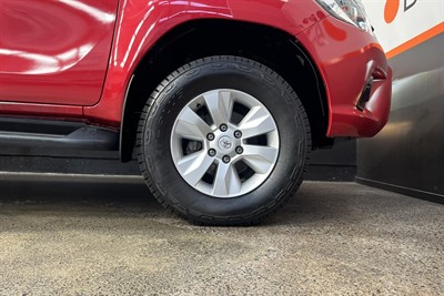 2016 Toyota Hilux - Thumbnail