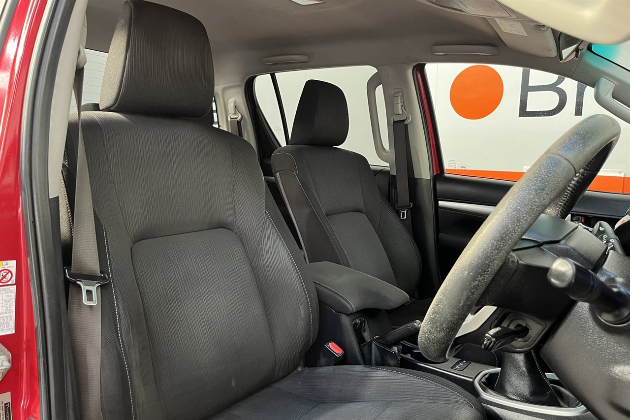 2016 Toyota Hilux