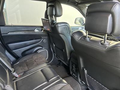 2019 Jeep GRAND CHEROKEE - Thumbnail