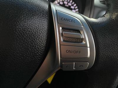2016 Nissan Navara - Thumbnail