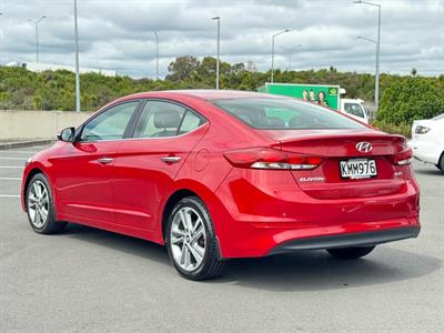 2017 Hyundai ELANTRA - Thumbnail
