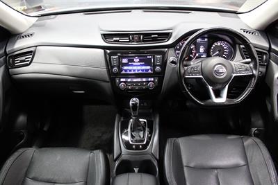 2021 Nissan X-Trail - Thumbnail
