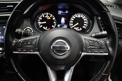 2021 Nissan X-Trail - Thumbnail