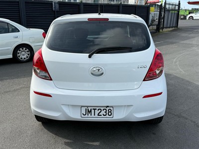 2015 Hyundai I20 - Thumbnail