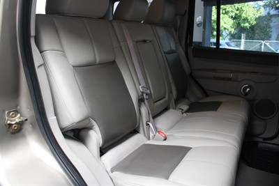 2007 Jeep Commander - Thumbnail