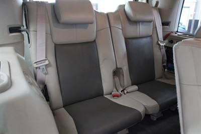 2007 Jeep Commander - Thumbnail