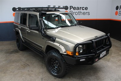 2007 Jeep Commander - Thumbnail