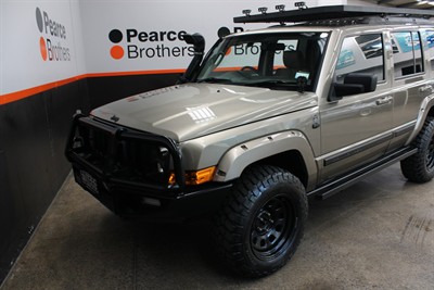 2007 Jeep Commander - Thumbnail