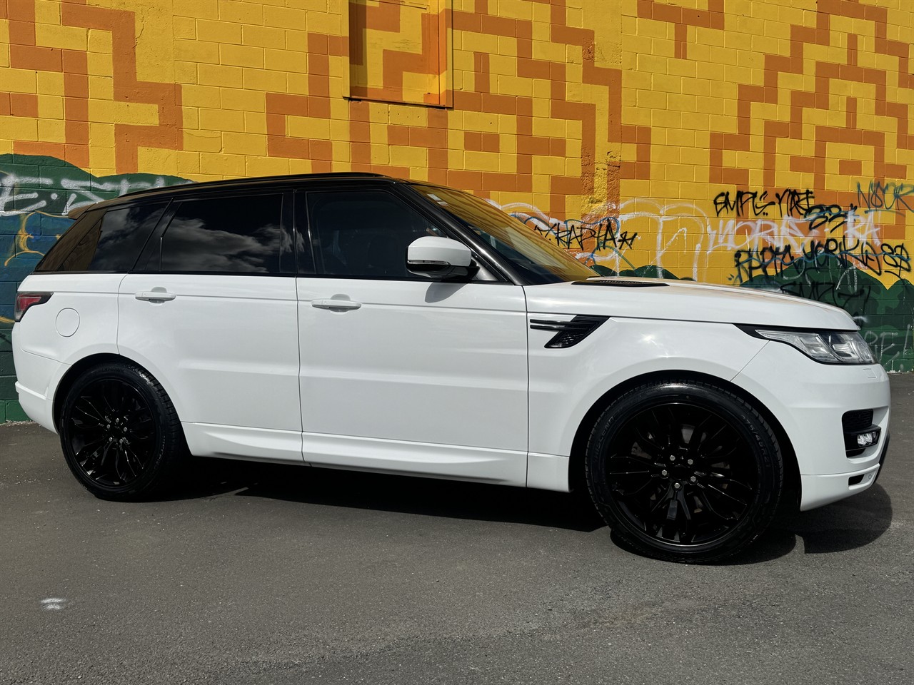 2017 Land Rover RANGE ROVER SPORT