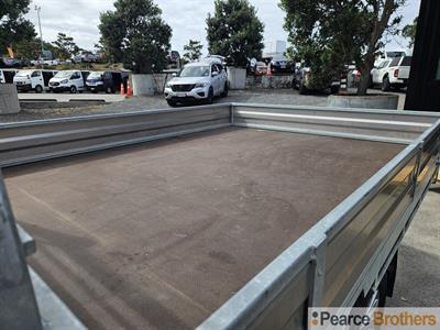 2022 Mitsubishi Triton - Thumbnail