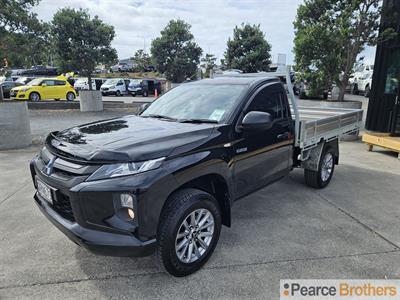 2022 Mitsubishi Triton - Thumbnail