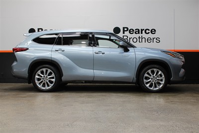 2022 Toyota HIGHLANDER - Thumbnail