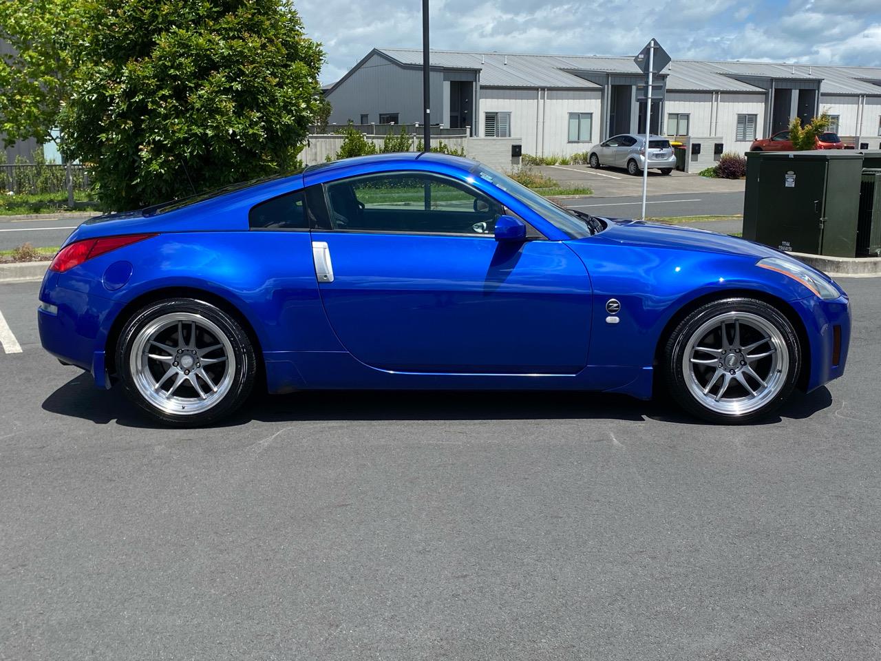 2005 Nissan FAIRLADY