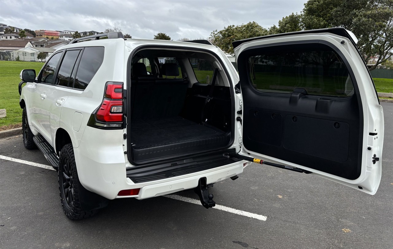 2018 Toyota Landcruiser Prado