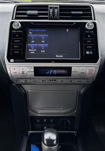 2018 Toyota Landcruiser Prado - Thumbnail