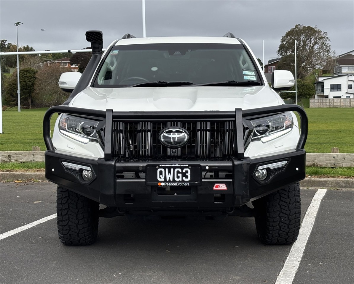 2018 Toyota Landcruiser Prado
