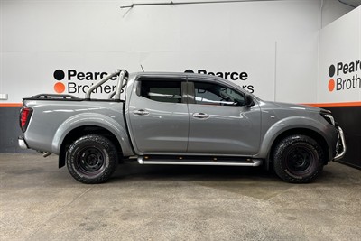 2017 Nissan Navara - Thumbnail