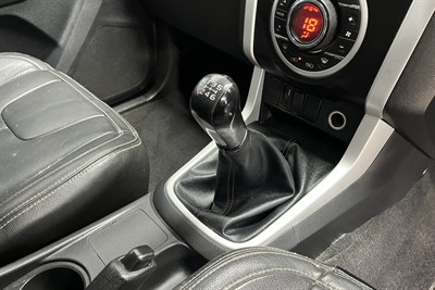 2018 Isuzu D-Max - Thumbnail