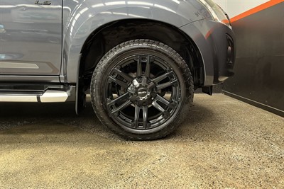 2018 Isuzu D-Max - Thumbnail