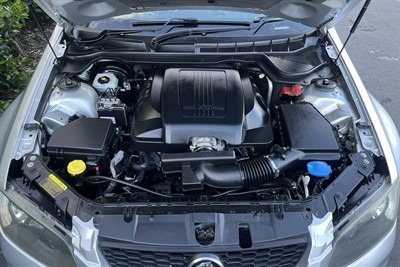2010 Holden Commodore - Thumbnail