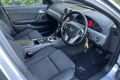 2010 Holden Commodore - Thumbnail