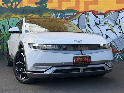 2022 Hyundai Ioniq 5 - Thumbnail