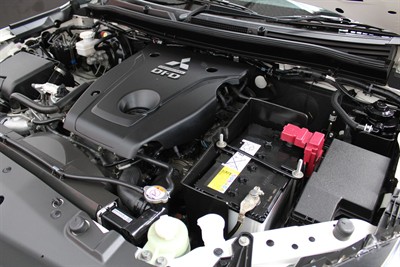 2022 Mitsubishi Triton - Thumbnail