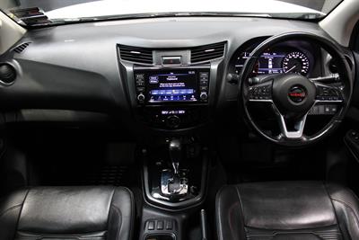 2021 Nissan Navara - Thumbnail