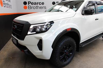 2021 Nissan Navara - Thumbnail